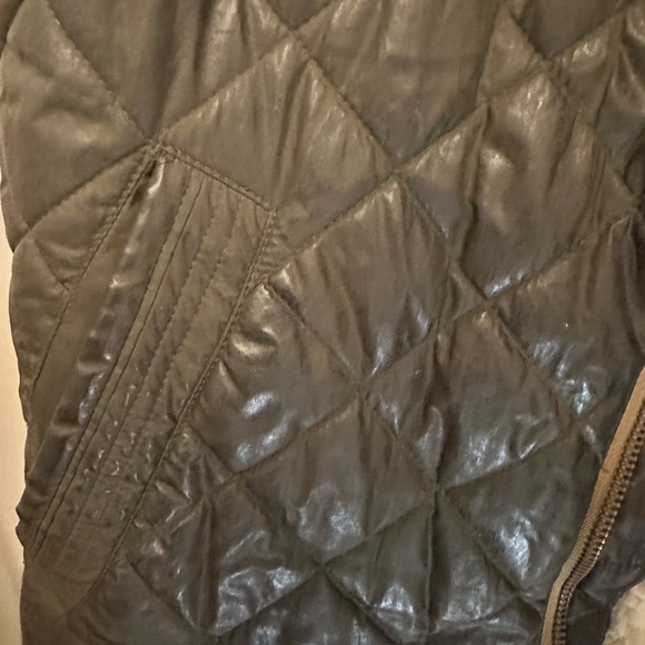 Abercrombie & Fitch Quilted Liner Jacket - Picture 6 of 7
